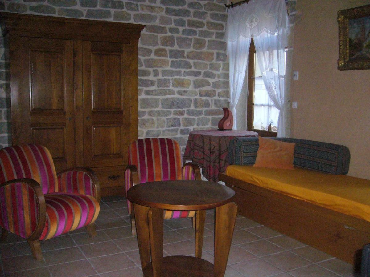 Chateau De Villeron Savigny-en-Revermont Экстерьер фото